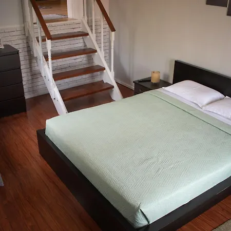 アパート Theothea *