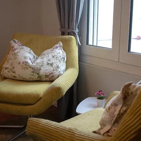 アパート Theothea カヴァラ