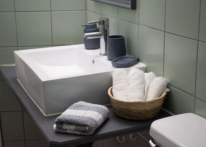 Theothea Apartment *